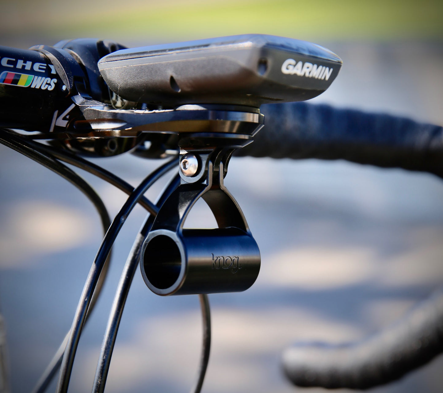 Blinder Mount