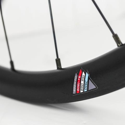 Forza 700c Wheelset, Centre-lock Disc brake, 12mm, Shimano